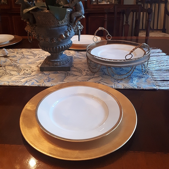 5 13 in silver chargers - Picture 8 of 8